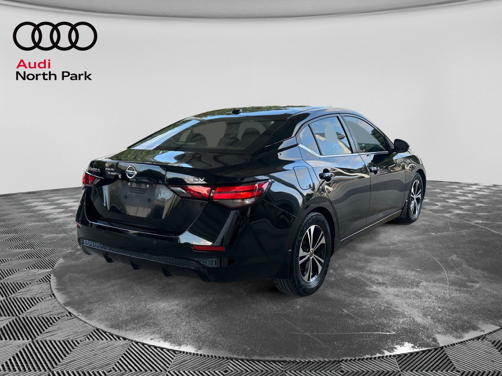 Used 2020 Nissan Sentra SV w/ Lighting Package FWD image 5