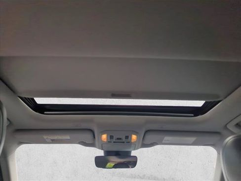 Used 2026 Toyota Highlander Limited AWD/4WD image 23
