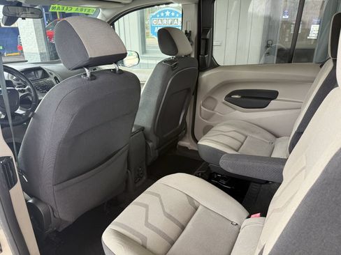 Used 2016 Ford Transit Connect XLT FWD image 12