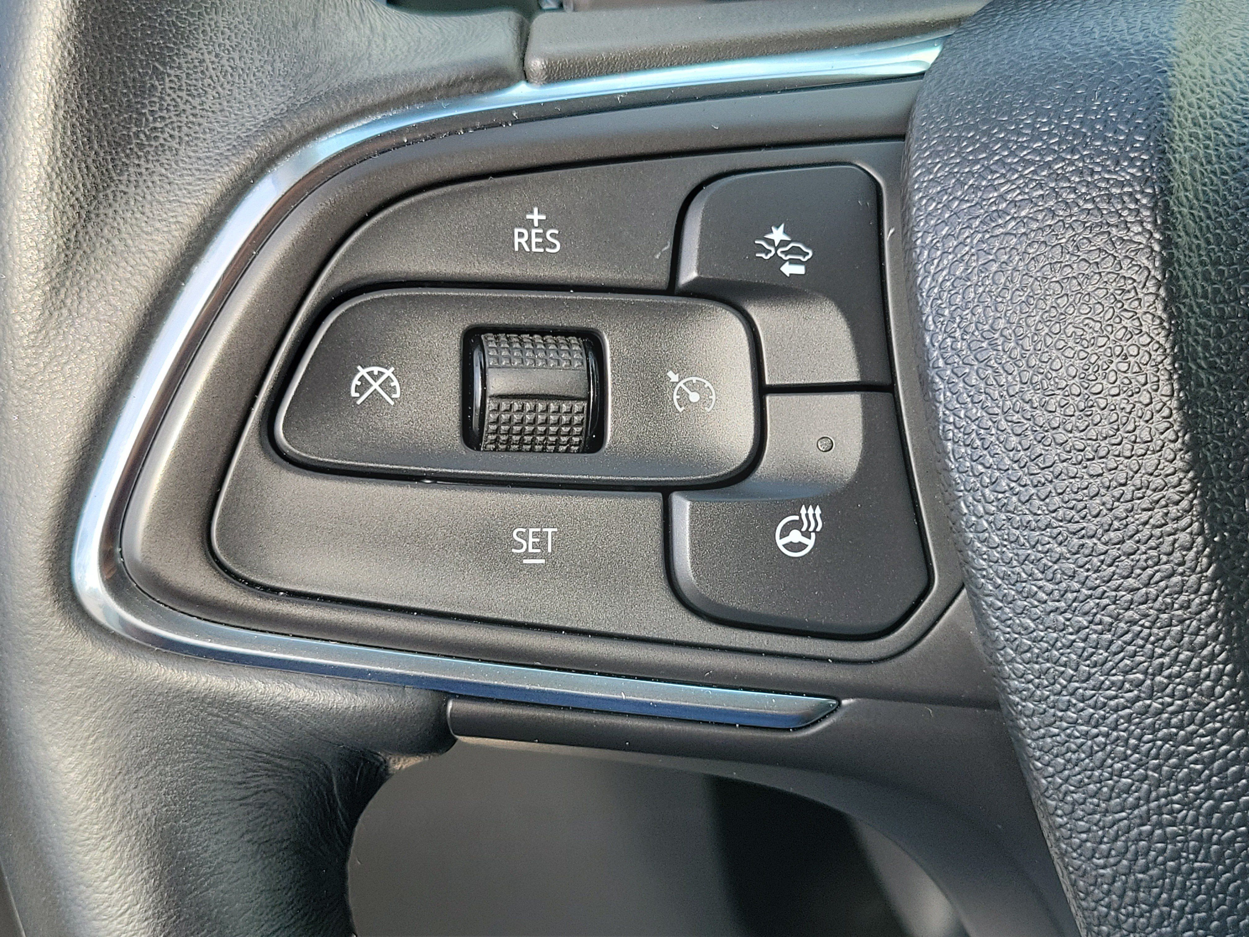 Used 2023 Buick Envision Preferred AWD/4WD image 22