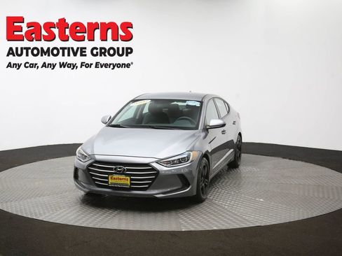 Used 2017 Hyundai Elantra SE w/ Cargo Package image 50