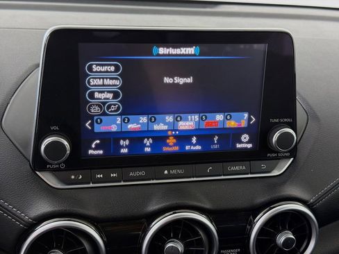 Used 2021 Nissan Sentra SV FWD image 16
