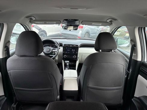 Used 2023 Hyundai Tucson SE image 15
