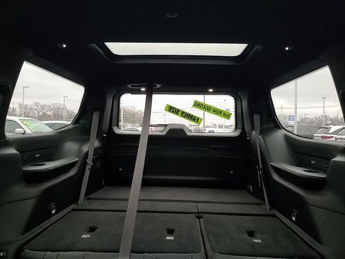 Used 2022 Jeep Wagoneer Series III w/ Premium Group I image 29