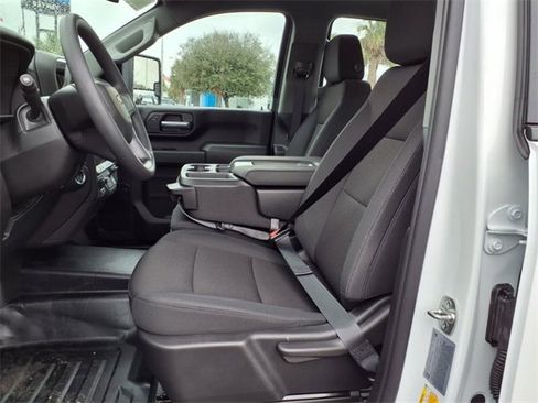 New 2025 Chevrolet Silverado 2500 W/T image 10