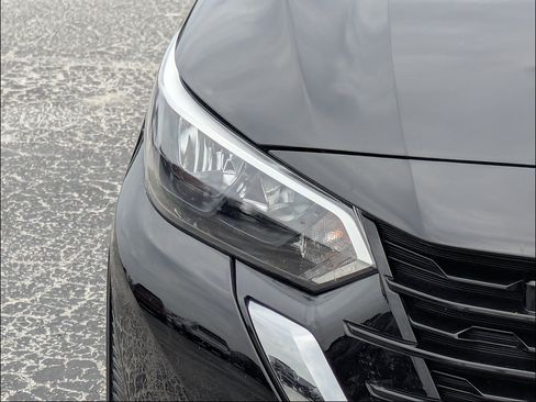 Used 2024 Nissan Sentra SV w/ All-Weather Package FWD image 10
