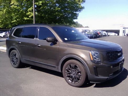 Used 2022 Kia Telluride SX w/ SX Prestige Package AWD/4WD image 1
