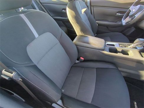 Used 2022 Nissan Sentra SV image 34