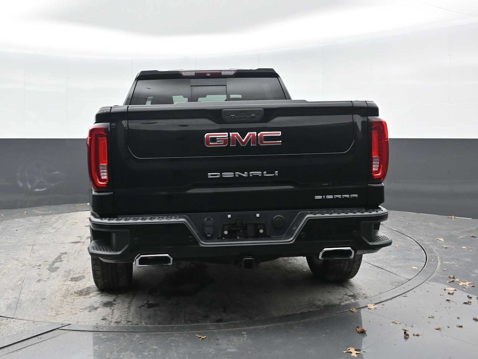 Used 2019 GMC Sierra 1500 Denali w/ Denali Ultimate Package AWD/4WD image 10