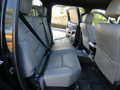 Used 2025 Toyota Tundra Limited image 38