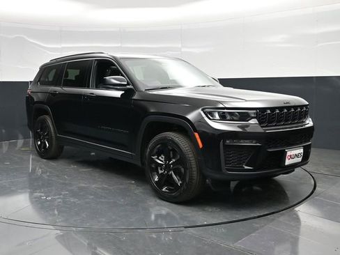 New 2026 Jeep Grand Cherokee L Limited AWD/4WD image 1