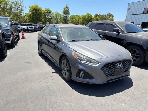 Used 2018 Hyundai Sonata Sport FWD image 2