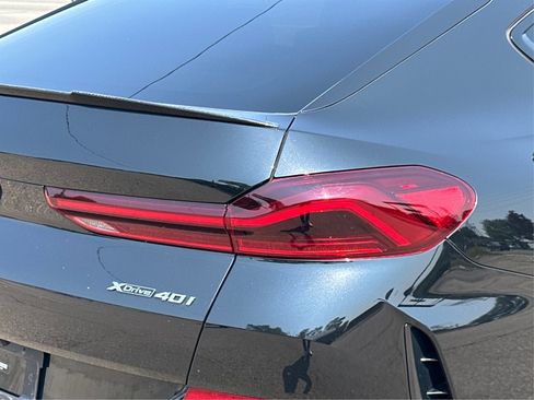 Used 2021 BMW X6 xDrive40i w/ Premium Enhanced Package image 33