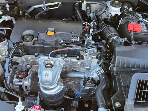 Used 2025 Honda HR-V Sport image 27
