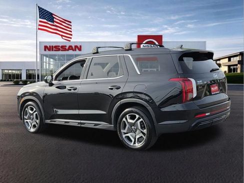 Used 2023 Hyundai Palisade XRT AWD/4WD image 3