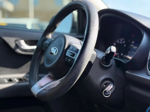 Used 2020 Kia Rio S FWD image 33