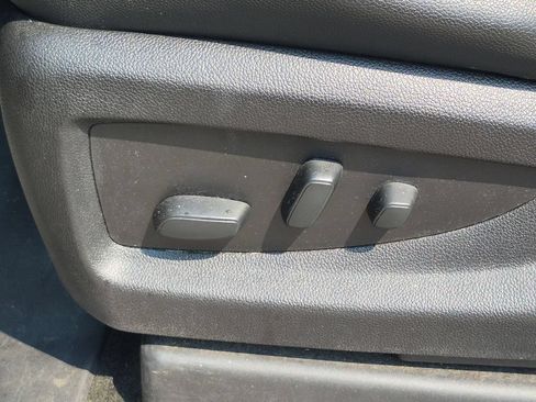 Used 2018 Chevrolet Silverado 1500 LTZ w/ Sport Package AWD/4WD image 14