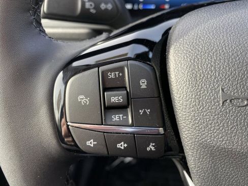 New 2026 Ford Escape Active w/ Active Premium Tech Pack image 32