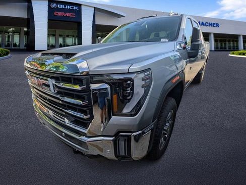 New 2025 GMC Sierra 2500 SLT image 4