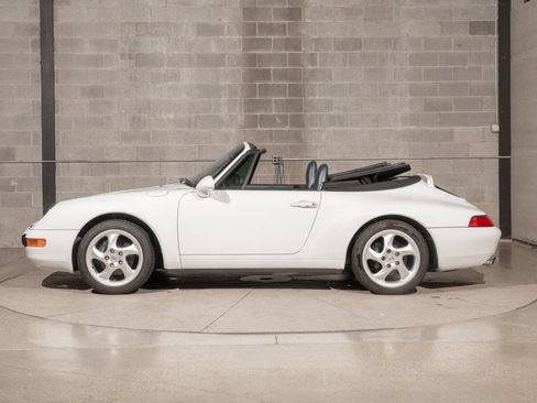 Used 1995 Porsche 911 Cabriolet image 4