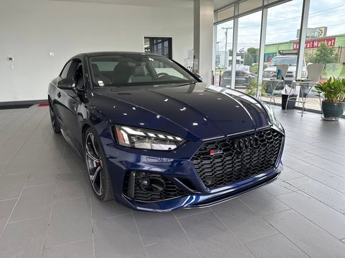 Used 2023 Audi RS 5 AWD/4WD image 2