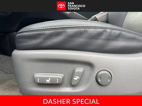 Used 2012 Toyota Prius Prime Advanced FWD image 13