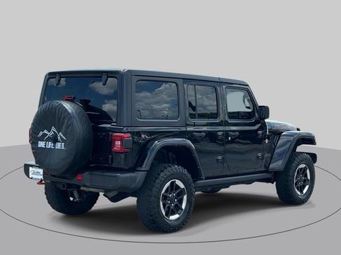 Used 2021 Jeep Wrangler Unlimited Rubicon AWD/4WD image 4
