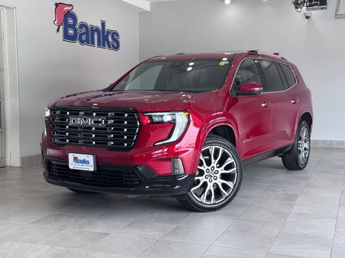 Certified 2026 GMC Acadia Denali Ultimate AWD/4WD image 2