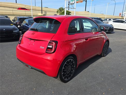 Used 2024 FIAT 500 e (RED) image 3
