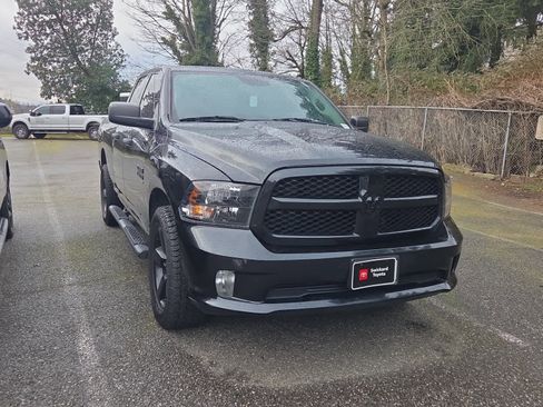 Used 2019 RAM 1500 Express w/ Wheel & Sound Group image 3