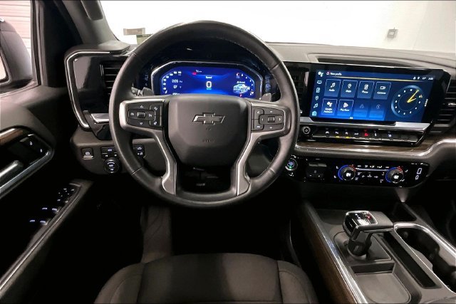Used 2023 Chevrolet Silverado 1500 RST w/ All Star Edition Plus AWD/4WD image 6