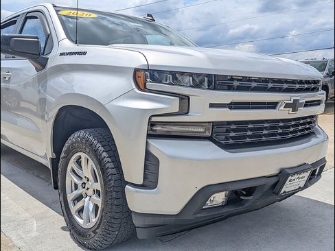 Used 2020 Chevrolet Silverado 1500 RST AWD/4WD image 12