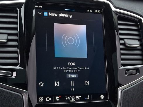 Used 2023 Volvo XC90 B6 Ultimate w/ Protection Package Premier image 18