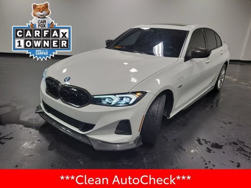 Used 2023 BMW 330e xDrive AWD/4WD image 4