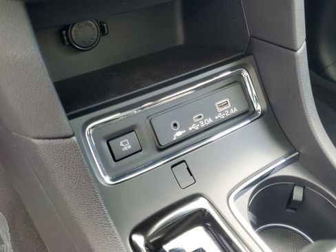 Used 2025 Subaru Ascent Bronze Edition w/ Onyx Package image 25