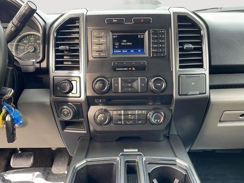 Used 2017 Ford F150 XLT w/ Equipment Group 301A Mid image 16