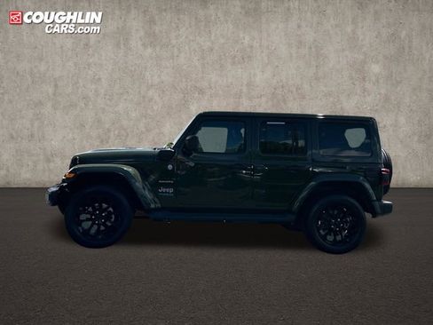 Used 2021 Jeep Wrangler Unlimited Sahara w/ Cold Weather Group AWD/4WD image 6