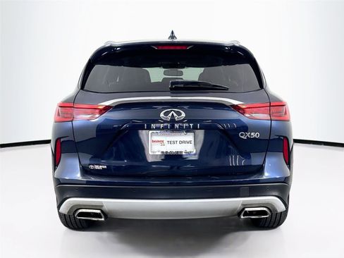 Used 2019 INFINITI QX50 Essential w/ Premium Audio Package image 11
