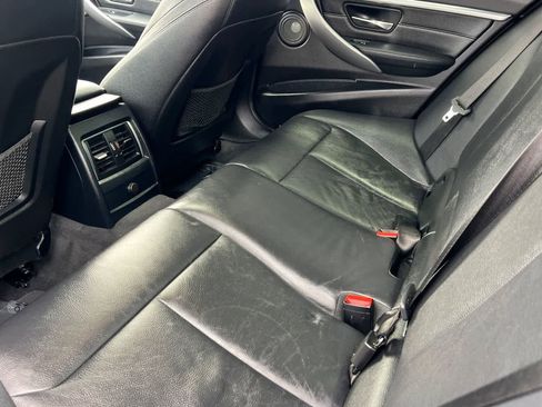 Used 2018 BMW 340i Sedan w/ Premium Package RWD image 5