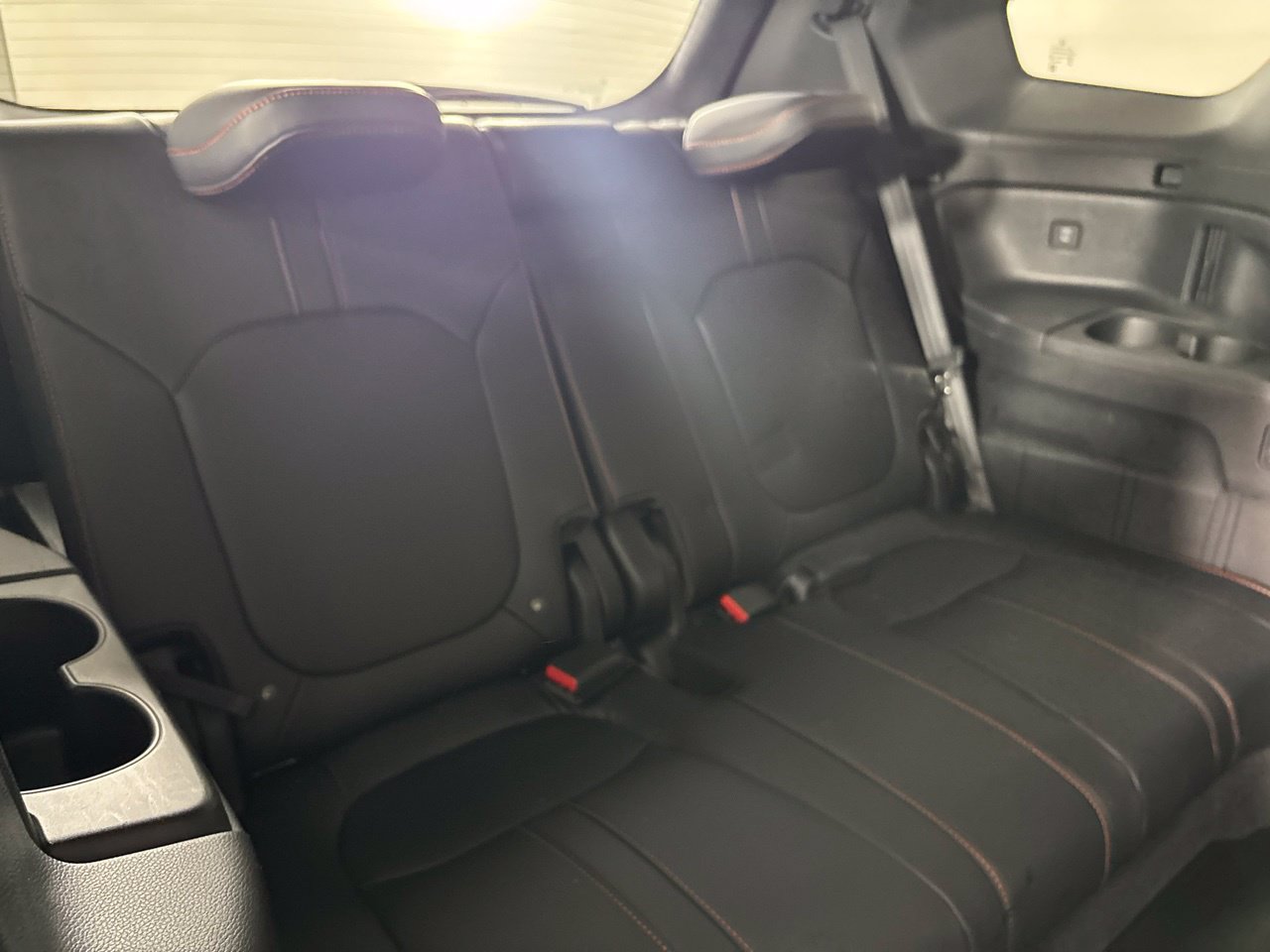 Used 2025 Honda Pilot TrailSport image 32