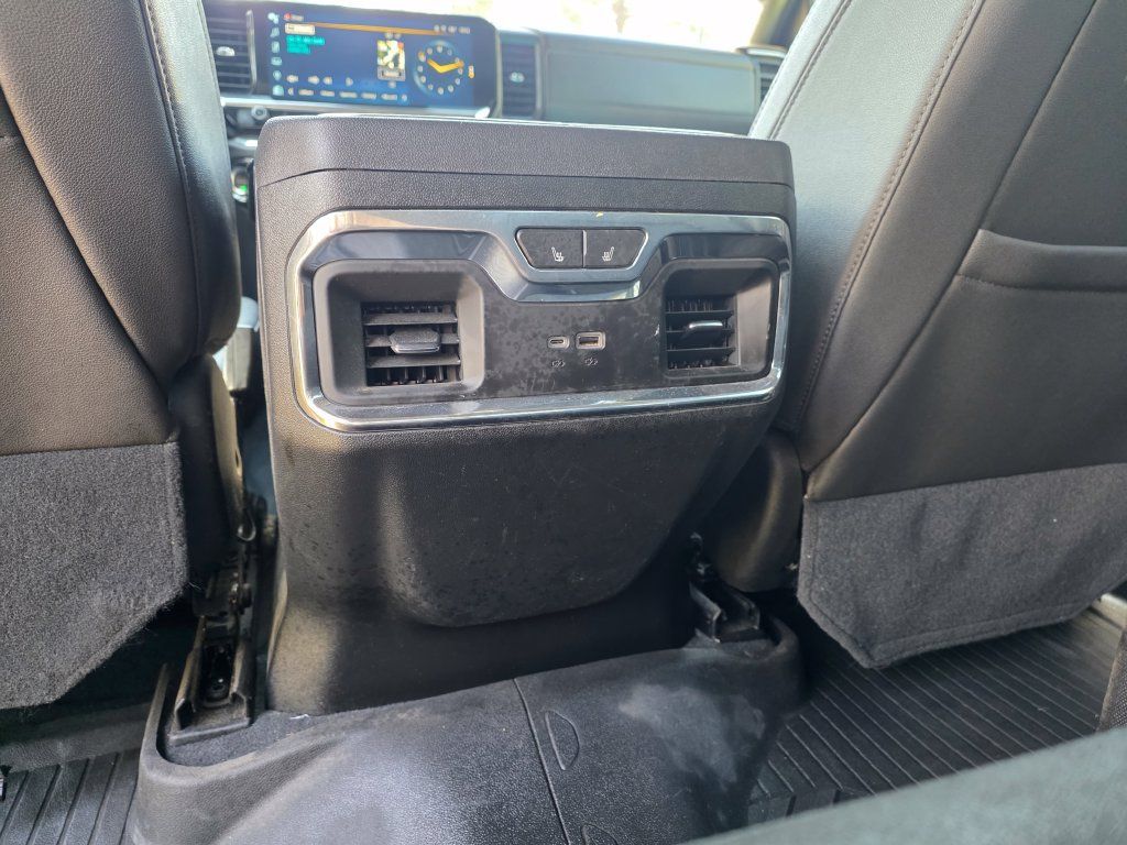 Used 2024 Chevrolet Silverado 2500 LTZ w/ LTZ Plus Package AWD/4WD image 19