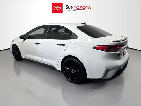 Used 2021 Toyota Corolla SE FWD image 6