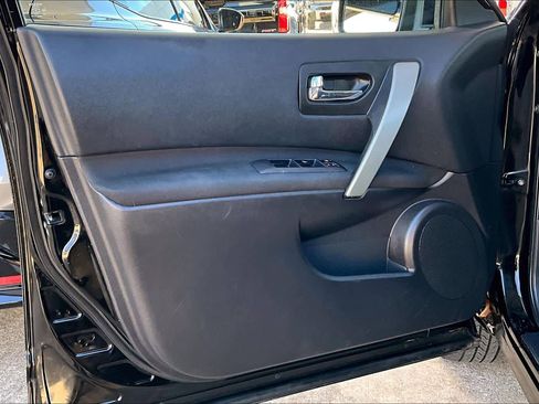 Used 2015 Nissan Rogue S w/ Convenience Package image 21