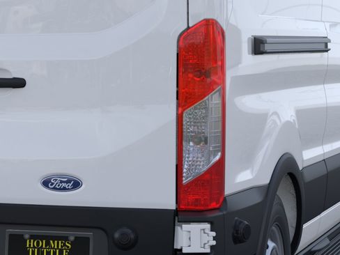 New 2026 Ford Transit 250 148 High Roof RWD image 21