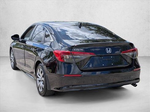 Used 2023 Honda Civic LX image 7