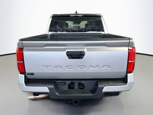 Used 2025 Toyota Tacoma SR5 RWD image 7