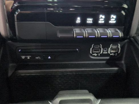 Used 2019 RAM 1500 Sport w/ Level 2 Equipment Group AWD/4WD image 15