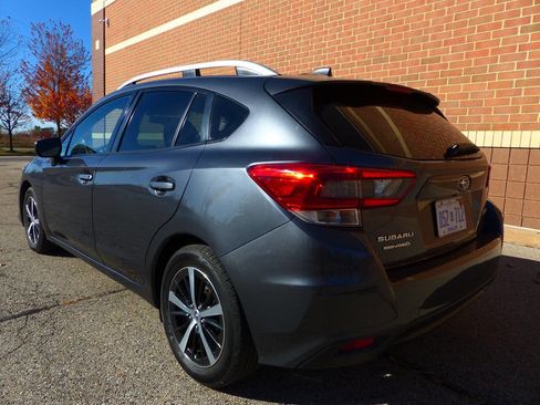 Used 2021 Subaru Impreza 2.0i Premium image 7