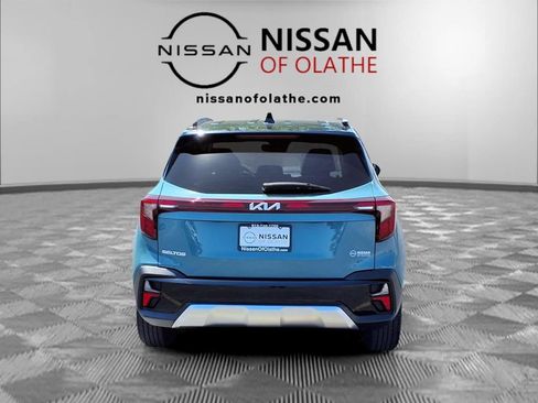 Used 2025 Kia Seltos S FWD image 27