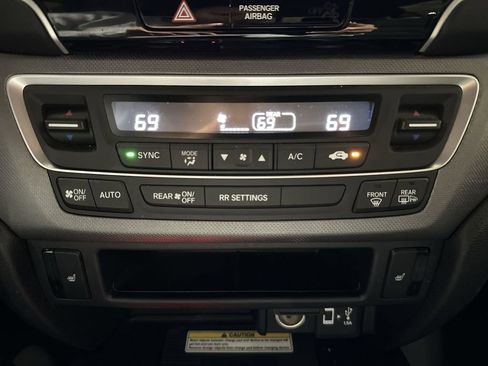 Used 2023 Honda Ridgeline RTL-E image 17